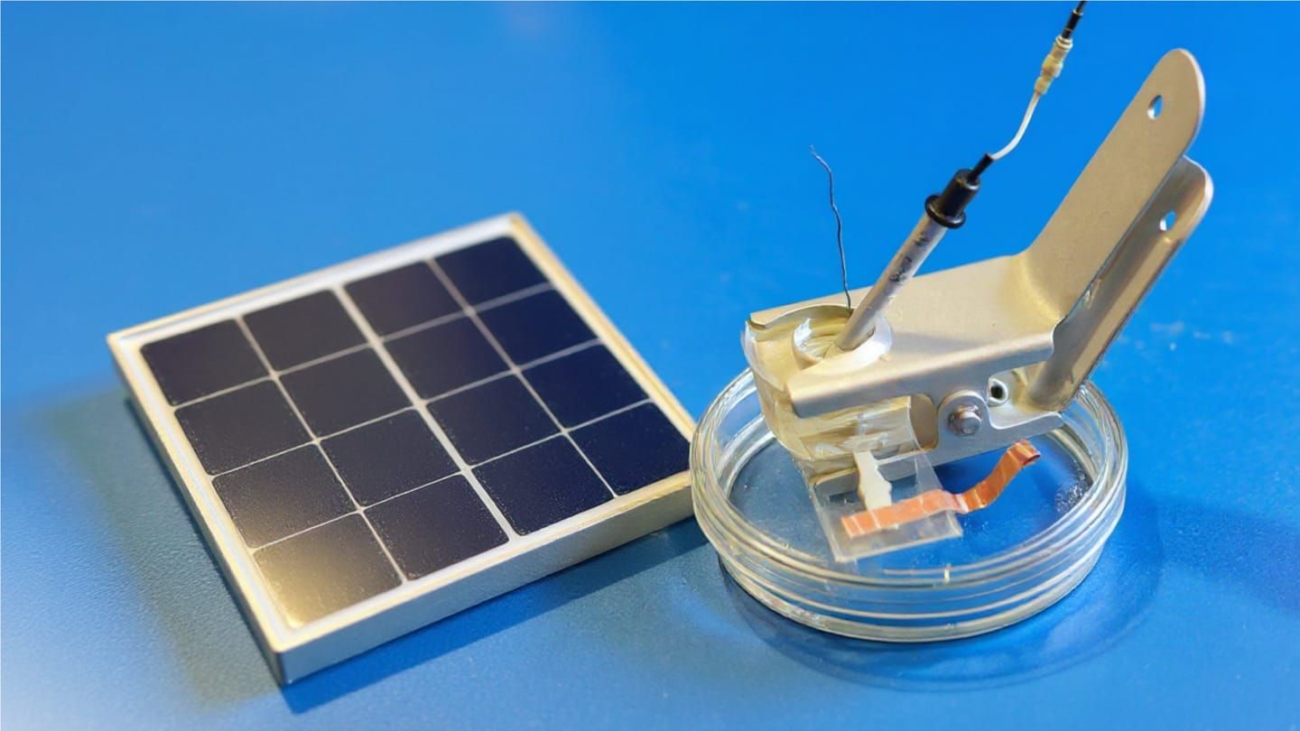 How Self-Healing Solar Panels Could Change Everything